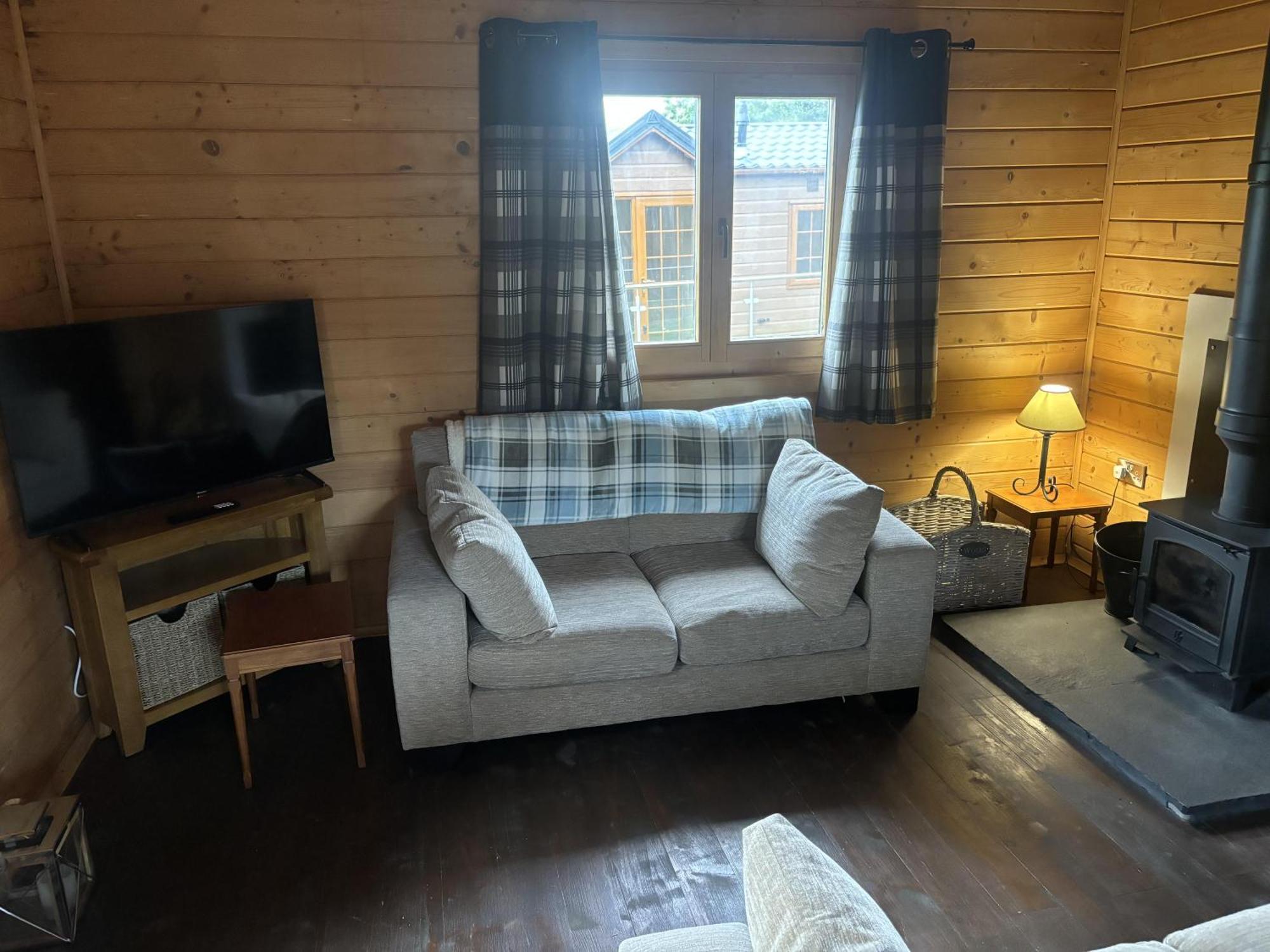 Rustic Lodge Retreat At Riverview Holiday Park Newcastleton Exteriér fotografie
