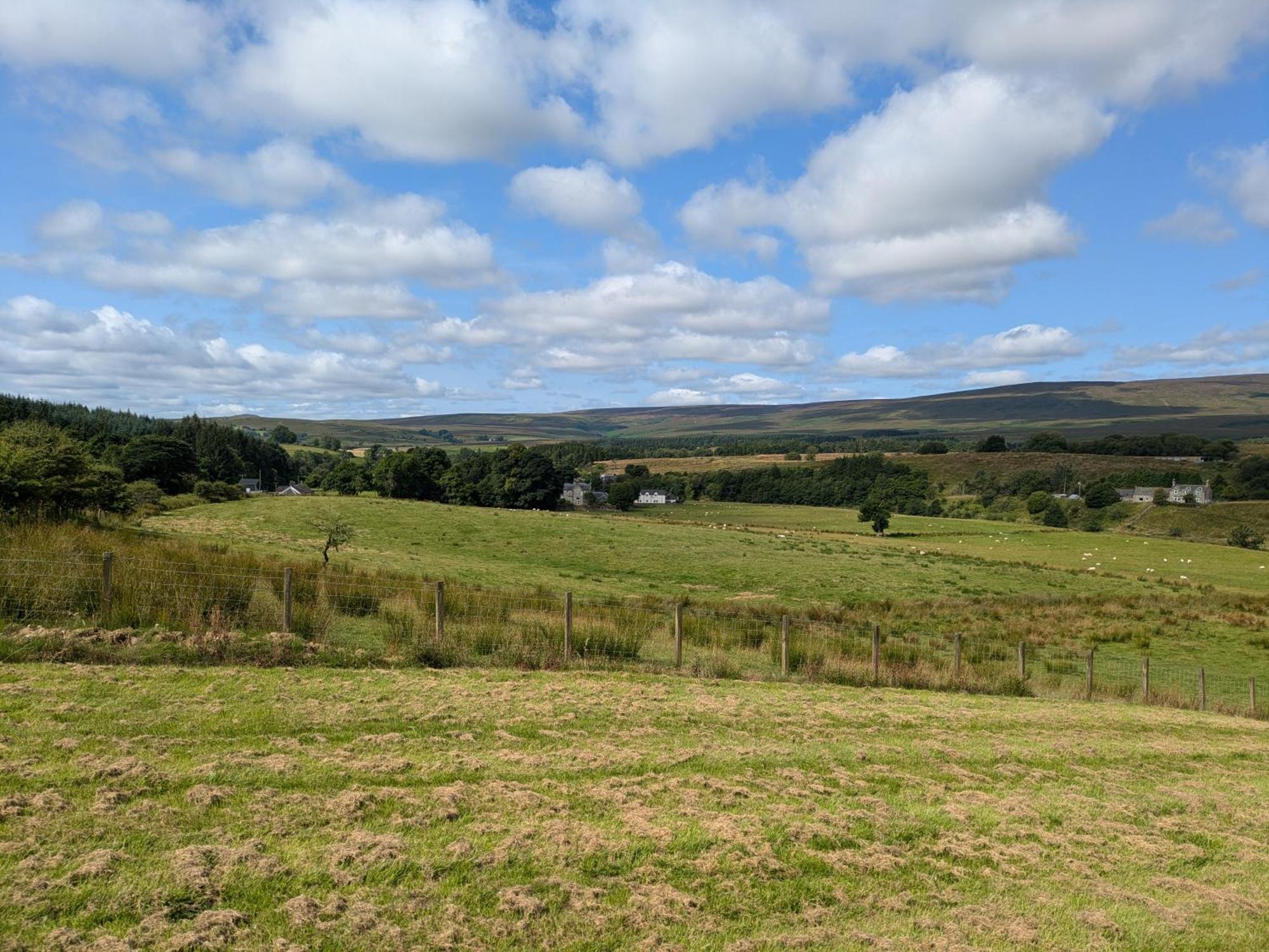 Rustic Lodge Retreat At Riverview Holiday Park Newcastleton Exteriér fotografie